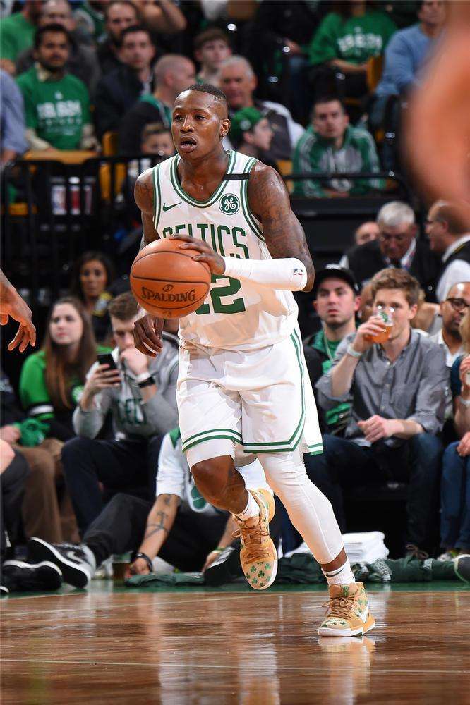 命的权限与 命的权限与